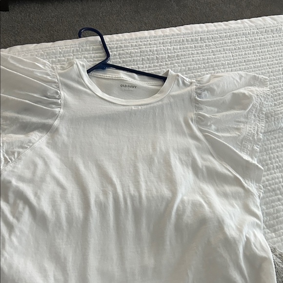 Old Navy Classic White Flutter Sleeve Top - Picture 9 of 9